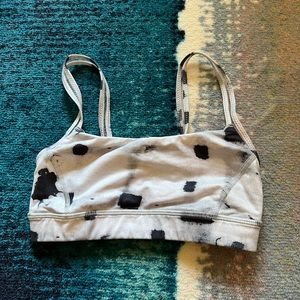 Lululemon sports bra size 2